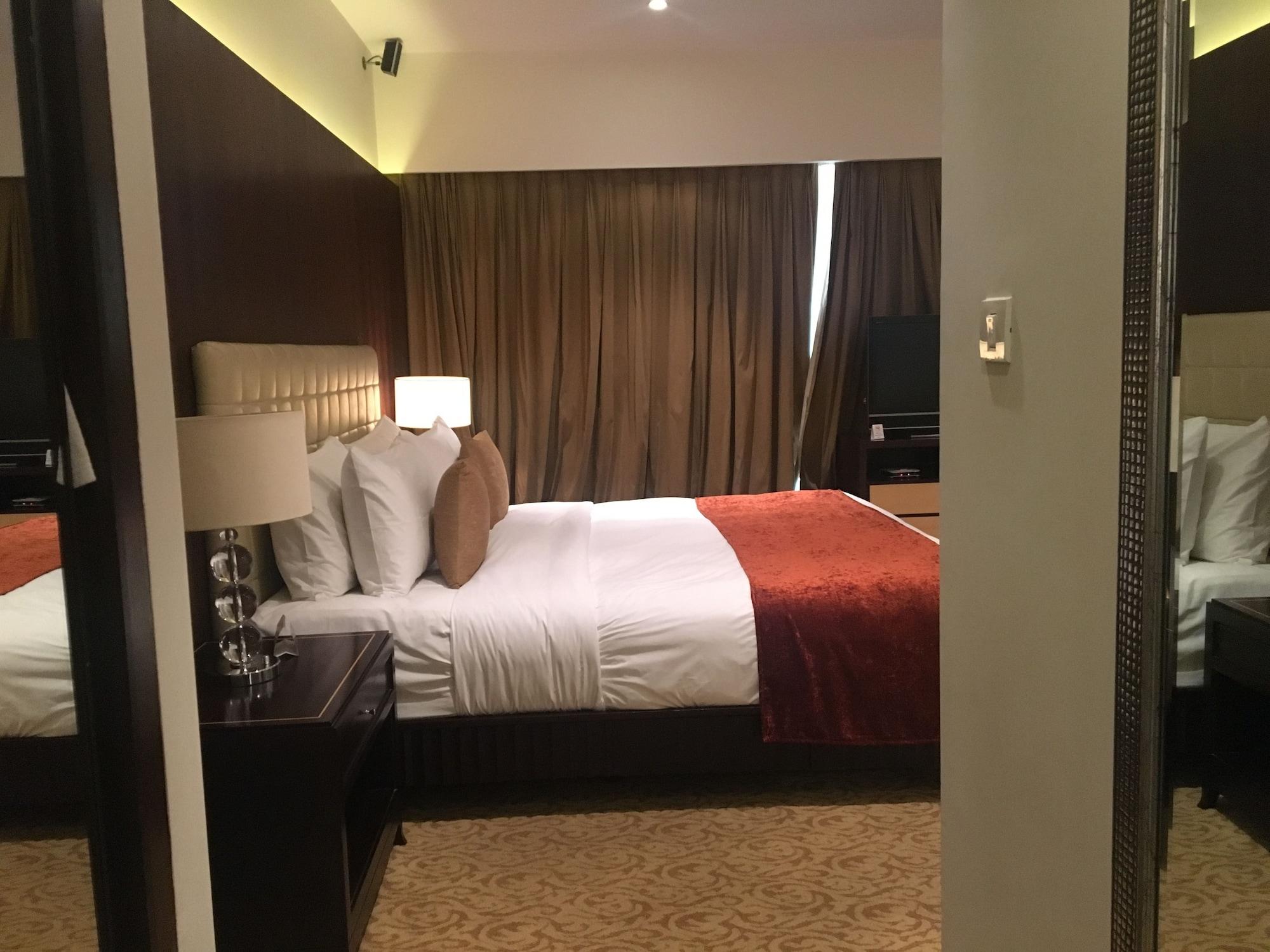 Oakwood Premier Prestige Bangalore Extérieur photo